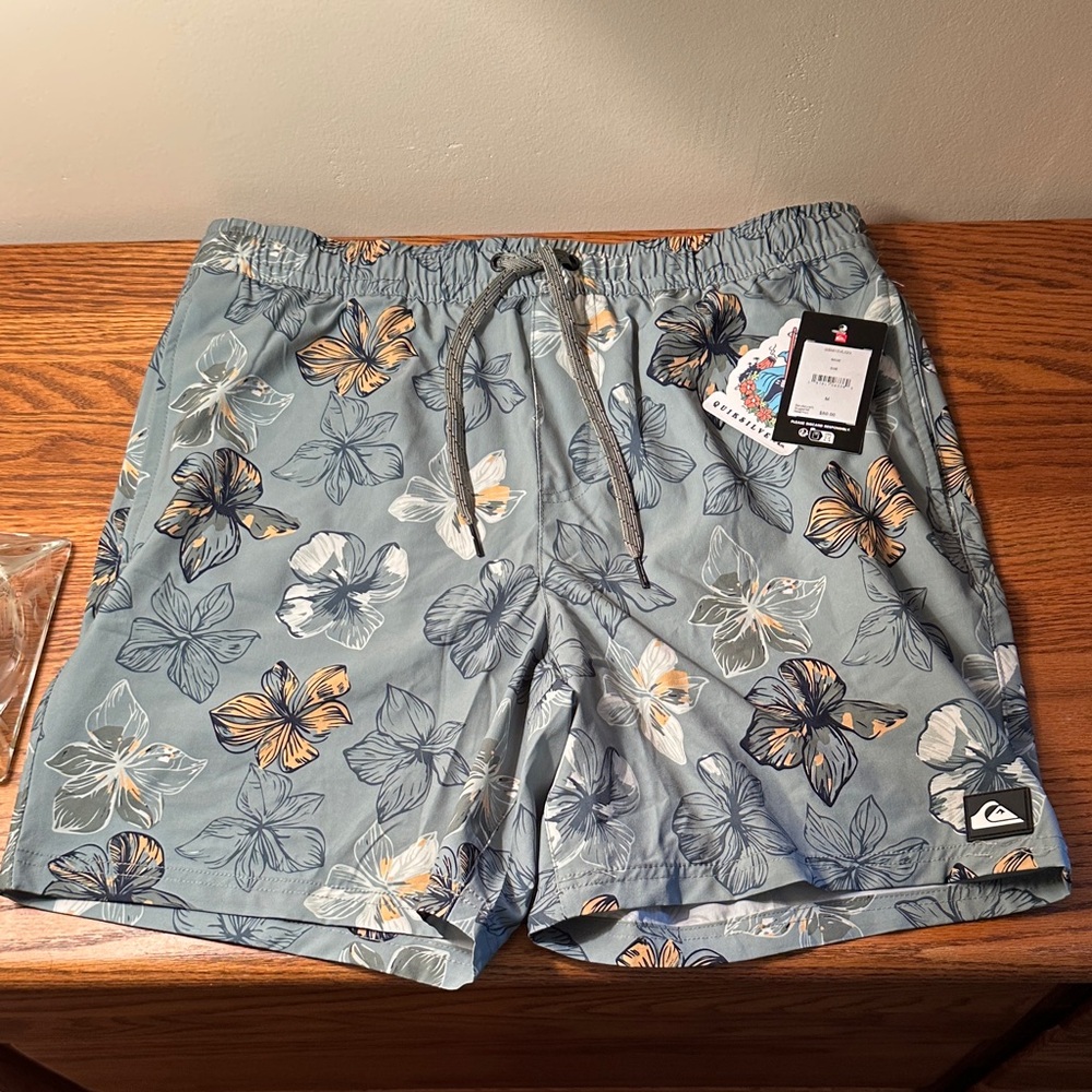Quiksilver Men's Floral Swim Shorts - Gray and Yellow
